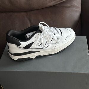 New Balance Classic White and Black Sneakers BB550